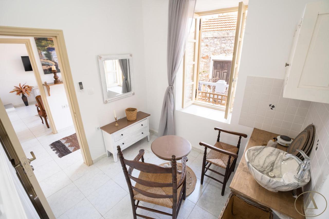 فيلا Mansion House Chalki Town المظهر الخارجي الصورة